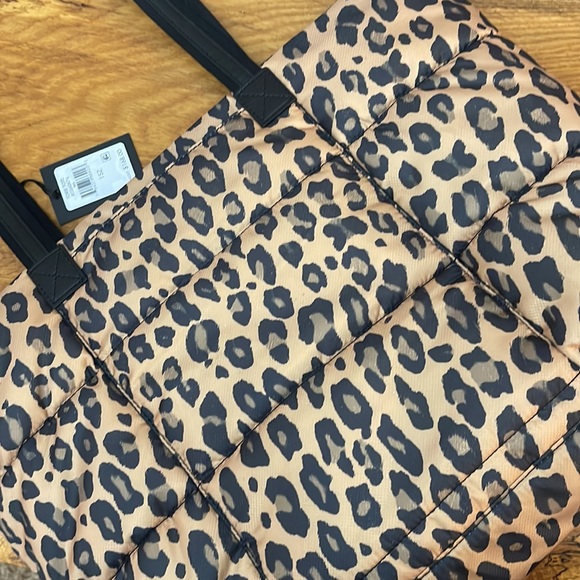 🆕DKNY Torie Leopard Print Tote NWT - Picture 6 of 9